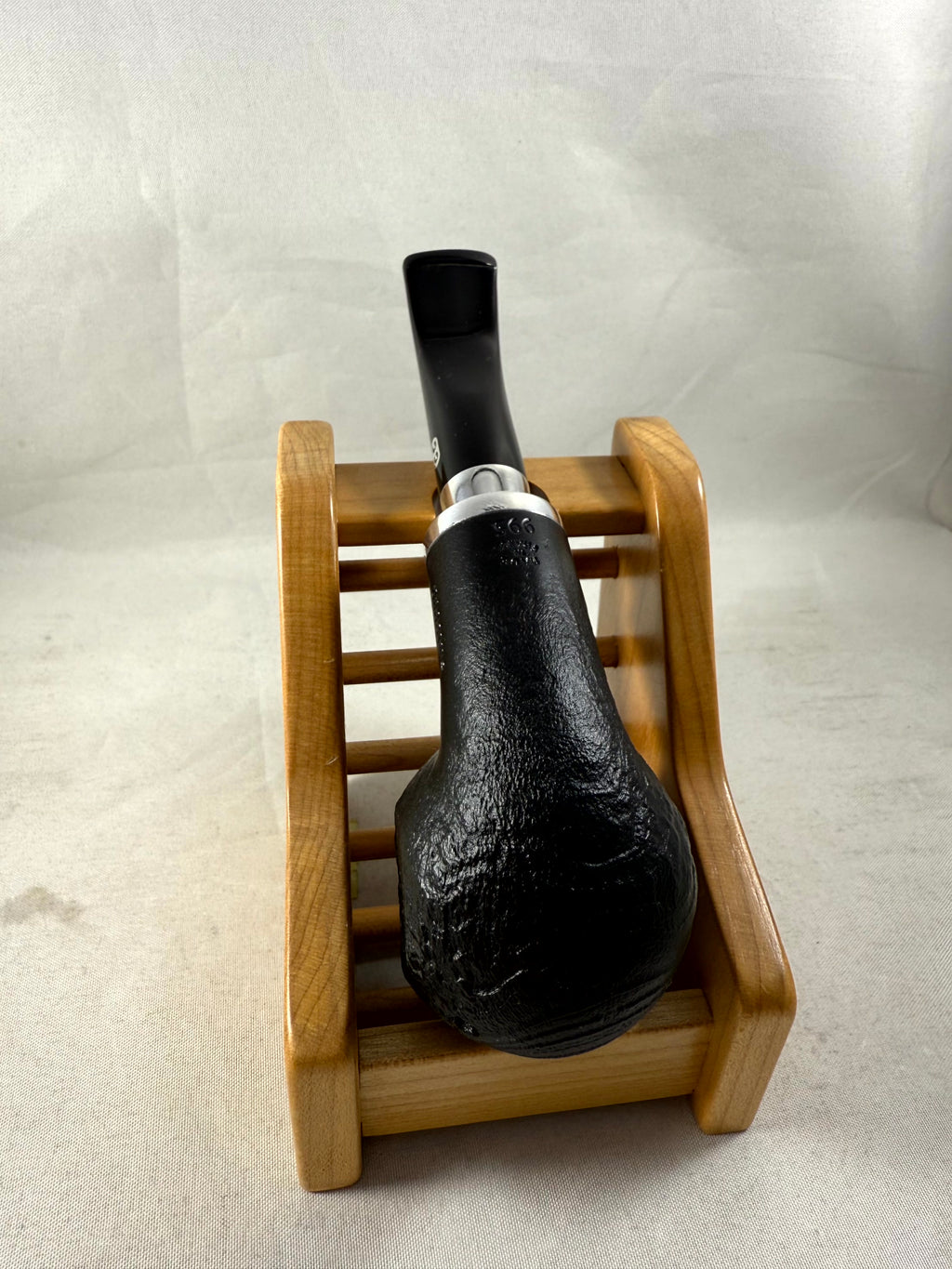 Skipper Sandblasted (995) Tobacco Pipe