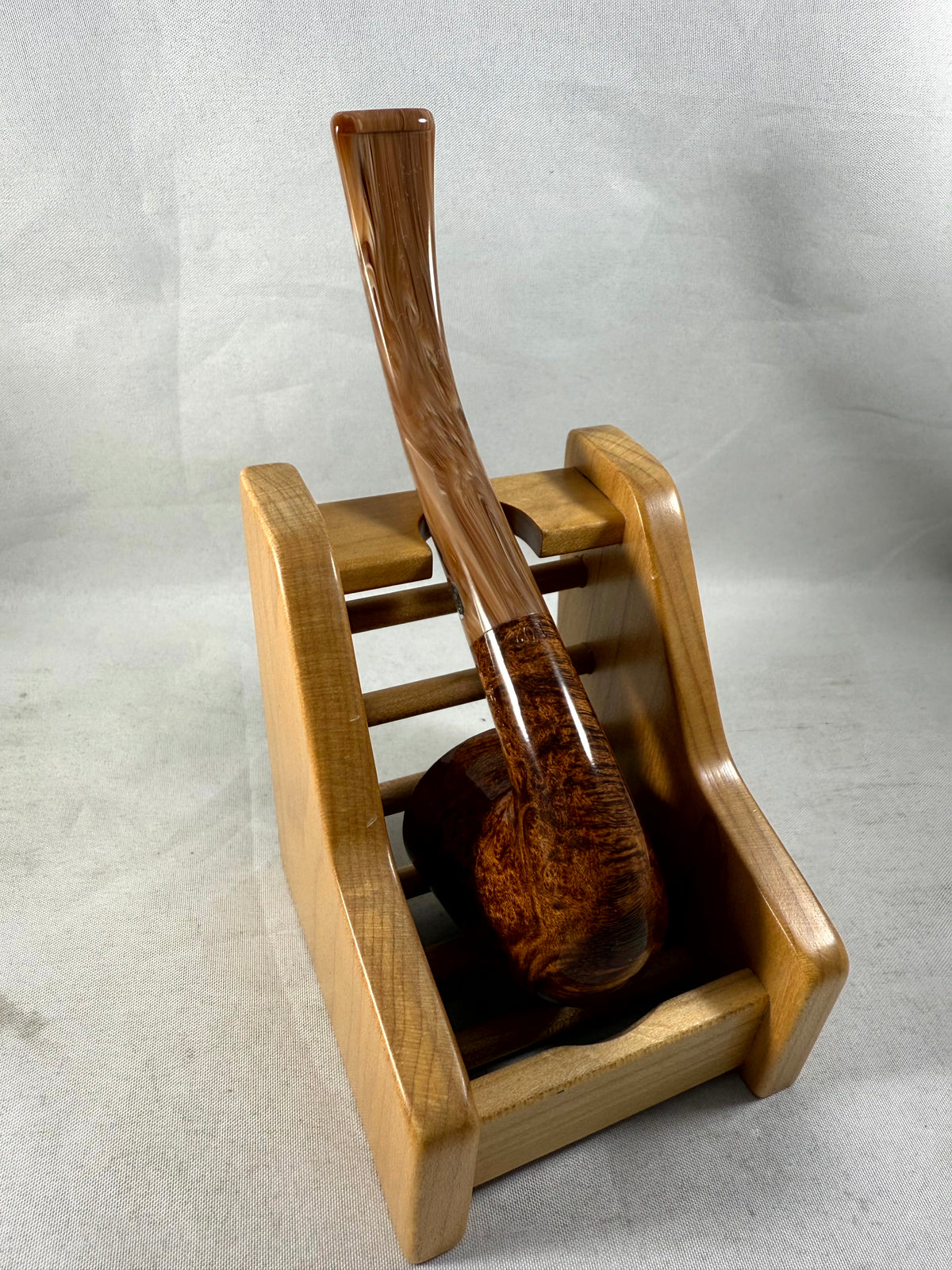 Nougat (102) Tobacco Pipe