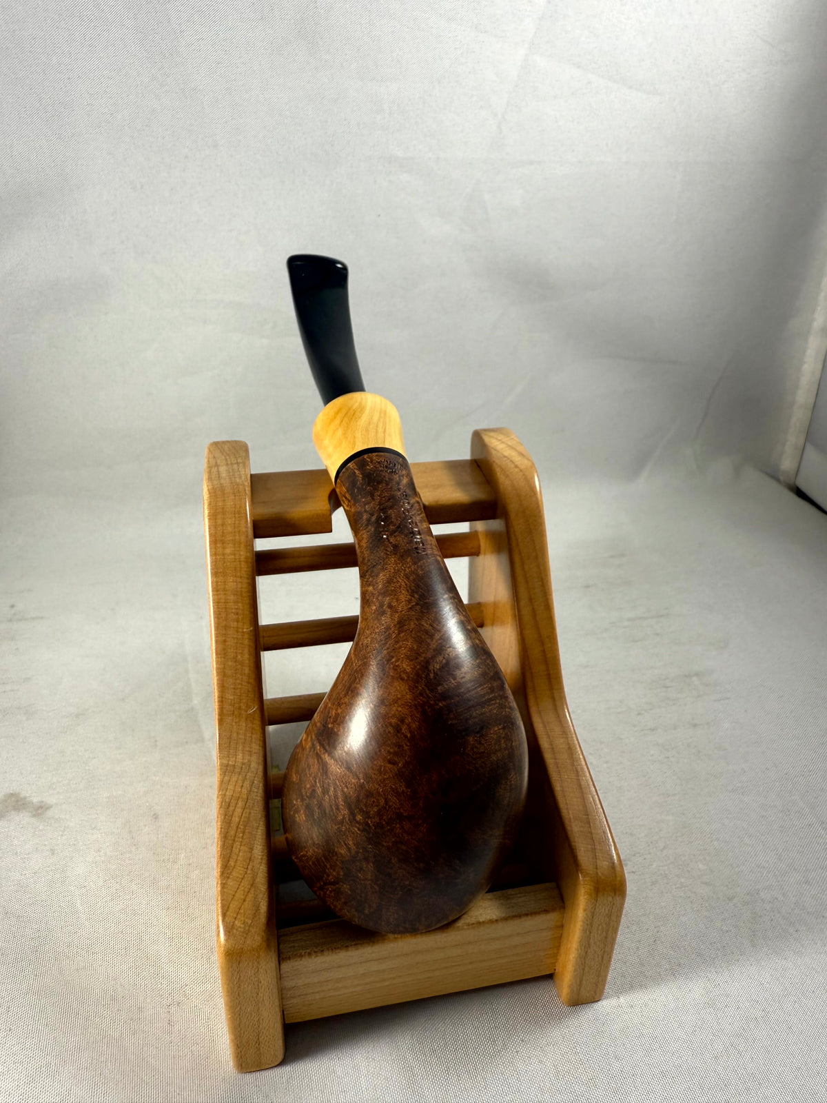 Maitre Pipier Smooth Brown Tobacco Pipe
