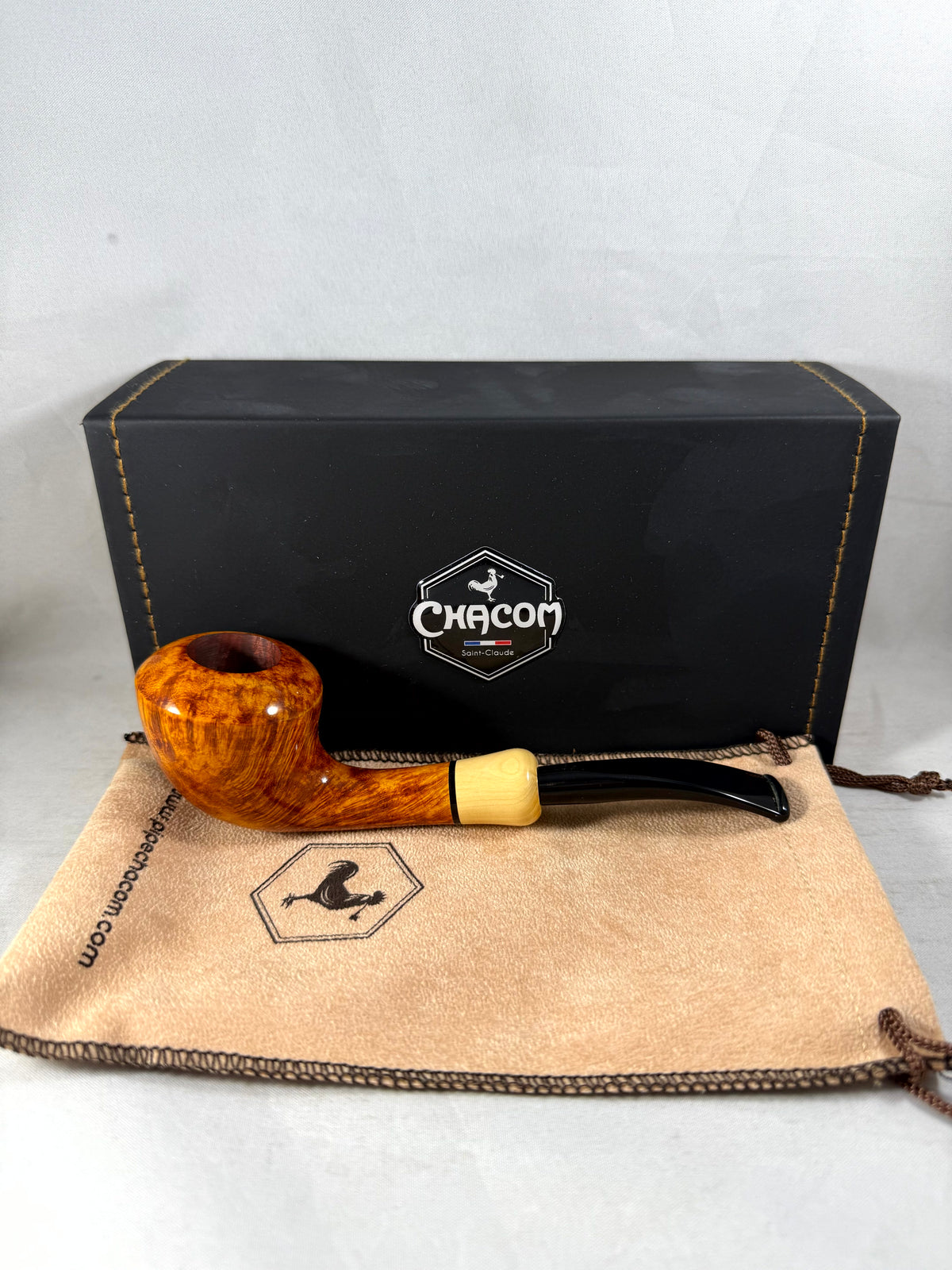 Maitre Pipier Smooth Natural Tobacco Pipe