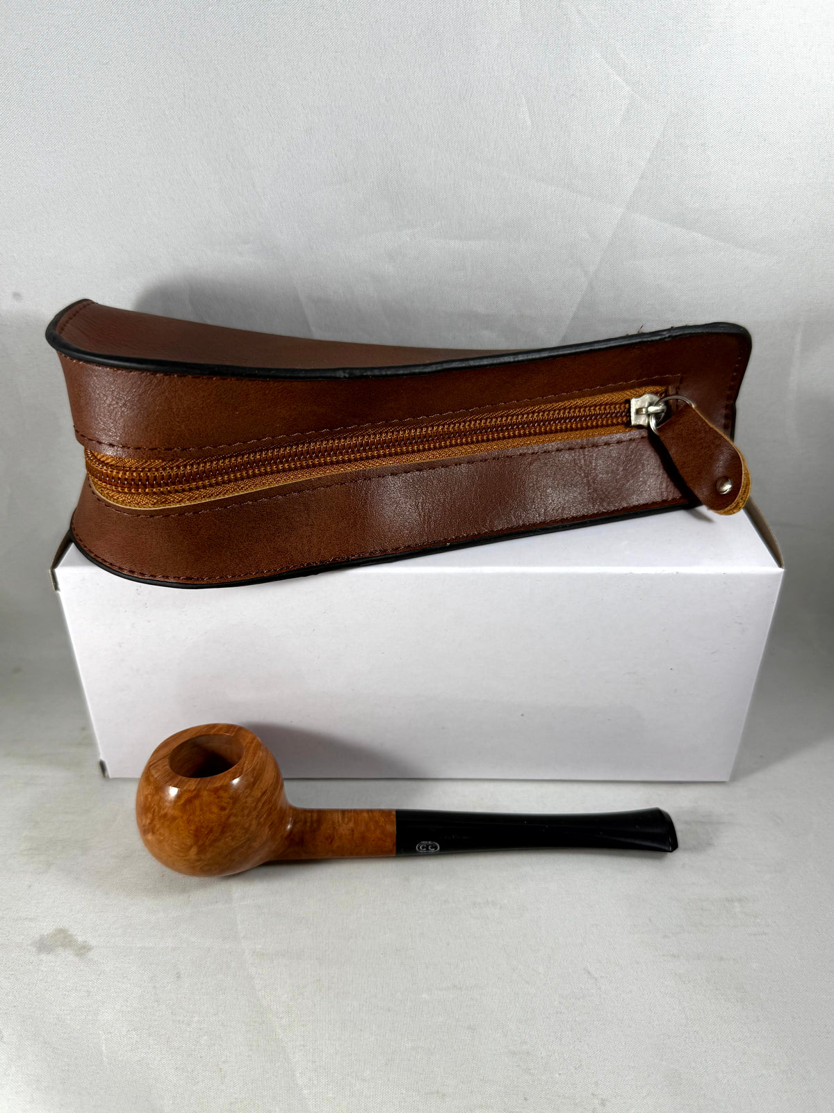 Renaissance Smooth Tomato (with Case) (8280) Tobacco Pipe