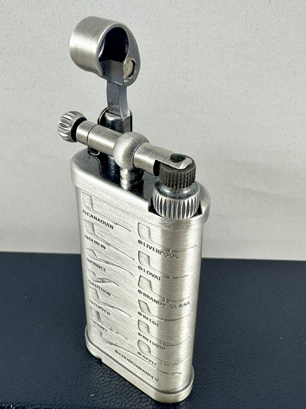 IM Corona Old Boy 64 Pipe Lighters