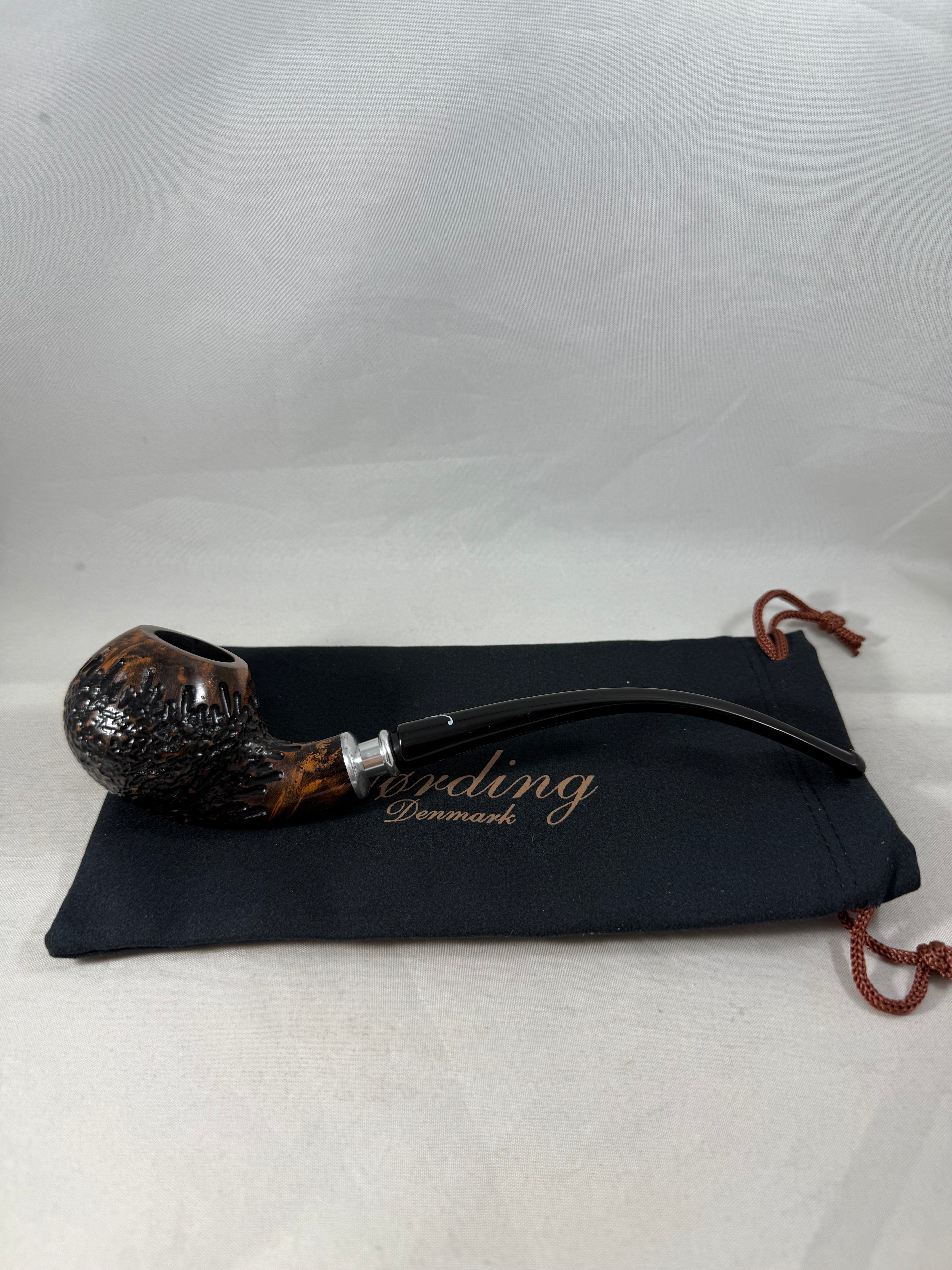 Partially Rusticated Bent Pot Churchwarden Spigot