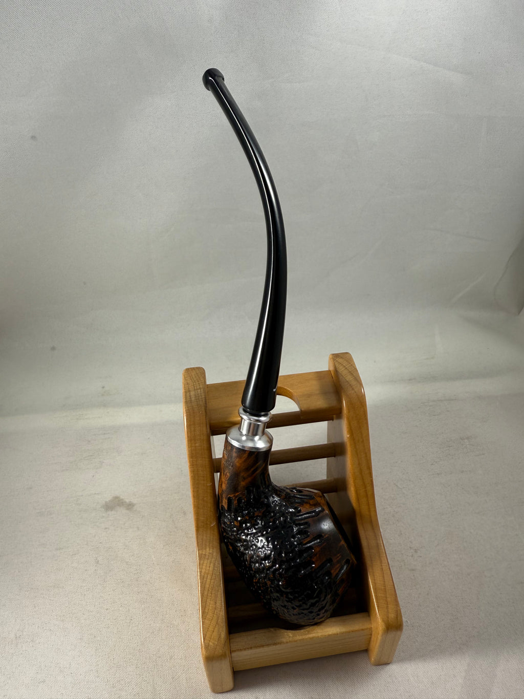 Partially Rusticated Bent Pot Churchwarden Spigot