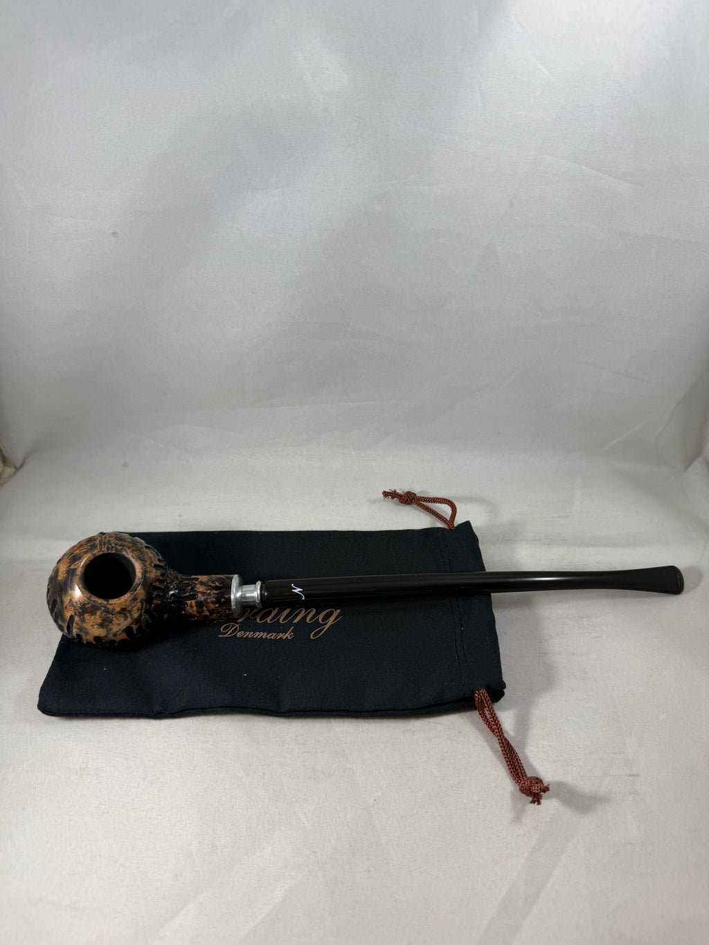 Rustic Apple Churchwarden Briar Pipe