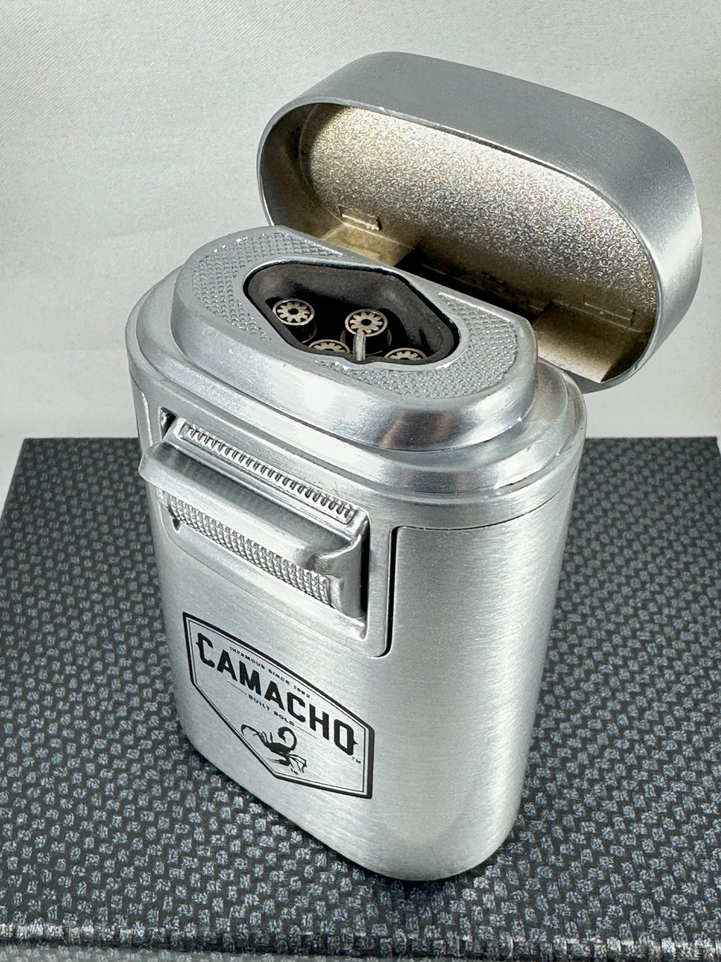 Camacho (Lotus Brand ) Brawn Quad Torch Table Lighter
